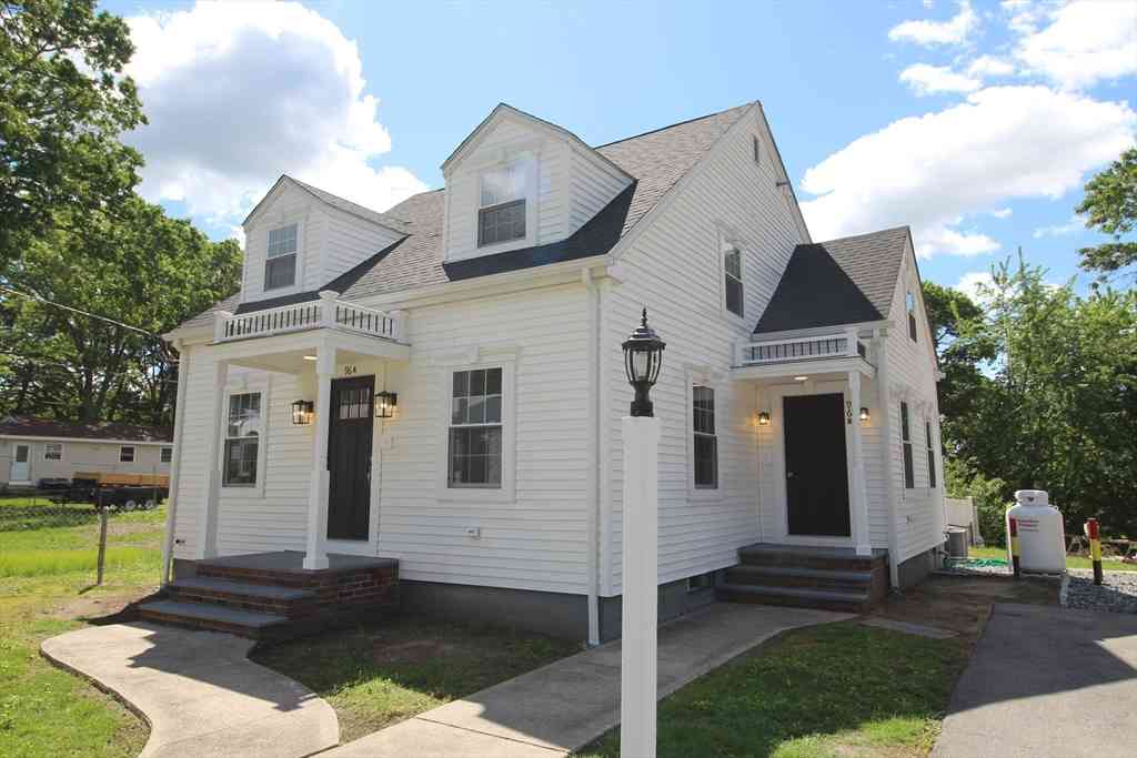 Apartment For Rent - 96 Walnut Ln #B<br/> Attleboro, MA 02703