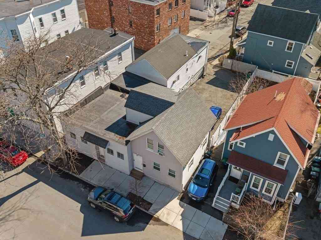 Homes For Rent - 148 Pearl<br/> Somerville, MA 02145