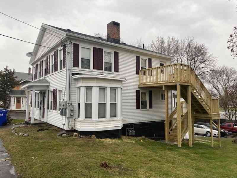 Homes For Rent - 227 Bridge Street #3<br/> Northampton, MA 01060