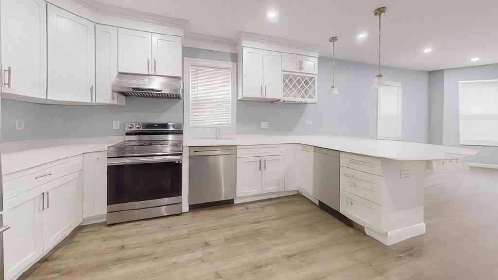 Apartment For Rent - 346 Cherry #2<br/> Newton, MA 02465
