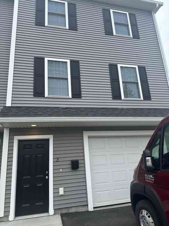Homes For Rent - 3 Marshall Street #3<br/> Lowell, MA 01851