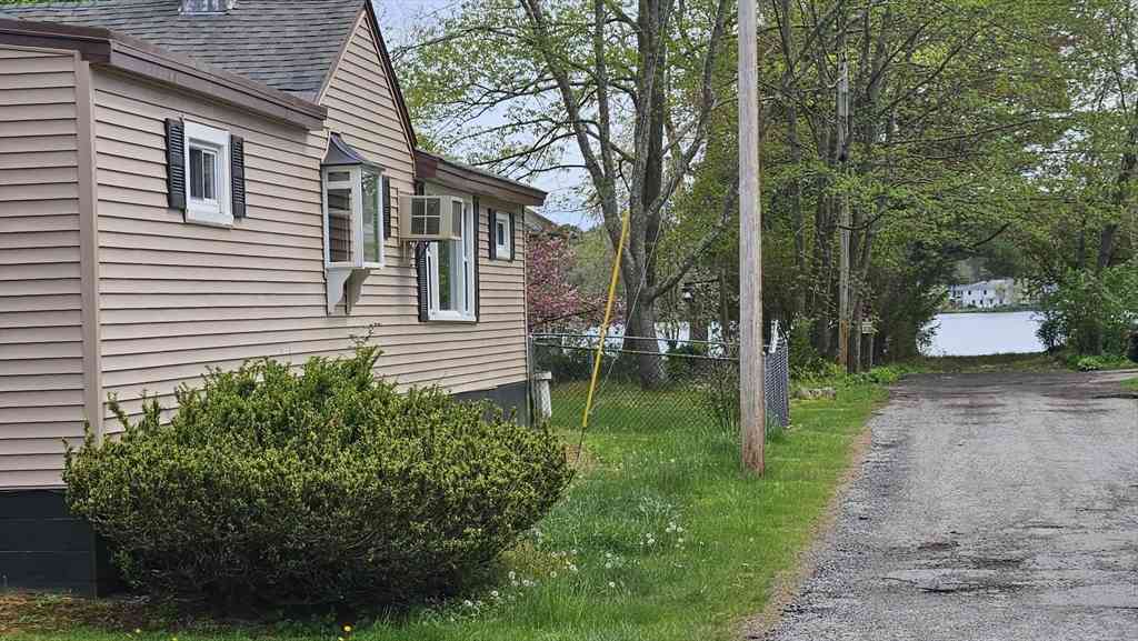 Homes For Rent - 2 Hedgeway St #1<br/> Ayer, MA 01432