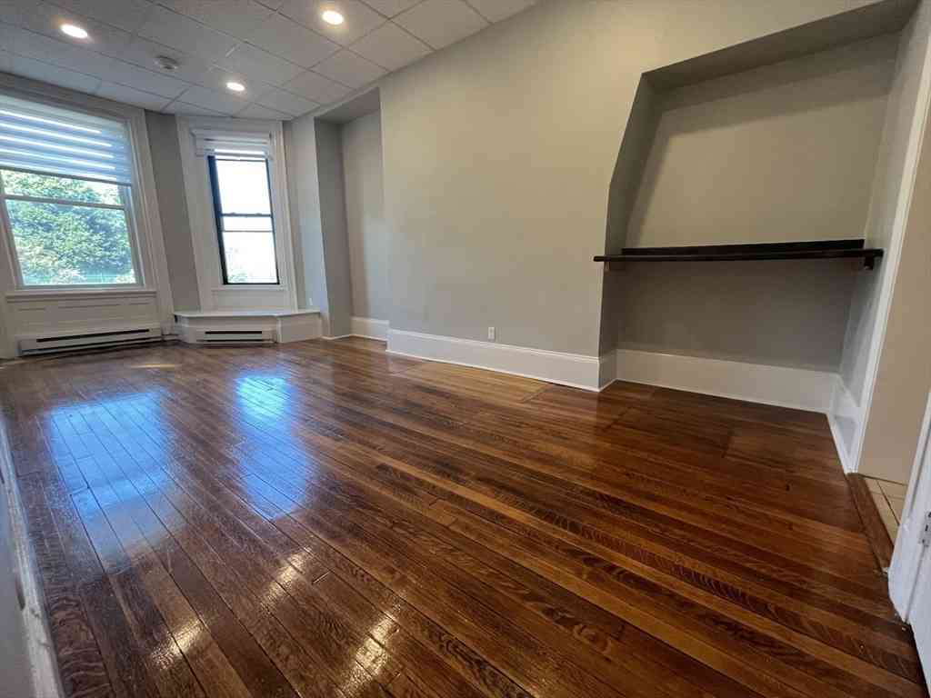 Apartment For Rent - 506 Beacon #4<br/> Boston, MA 02215