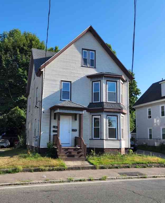 Apartment For Rent - 91 E. Ashland St. #1<br/> Brockton, MA 02302