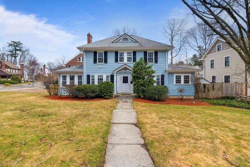 Homes For Rent - 859 Fellsway W<br/> Medford, MA 02155
