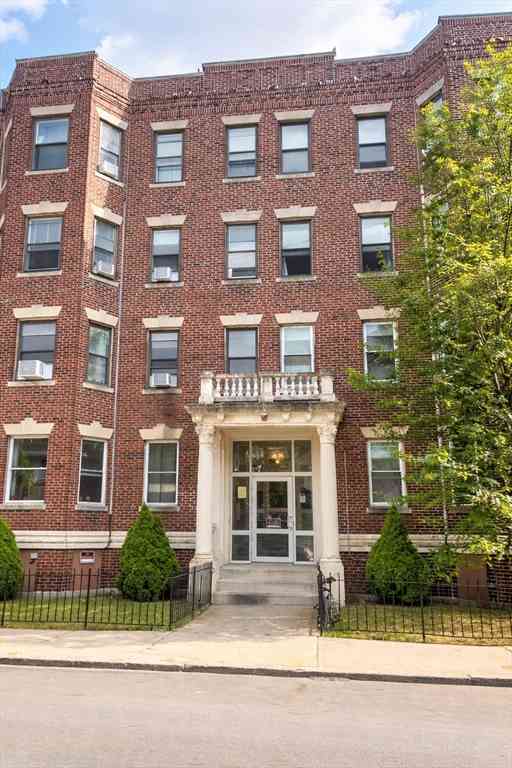 Condo For Rent - 86 Glenville Ave #14<br/> Boston, MA 02134