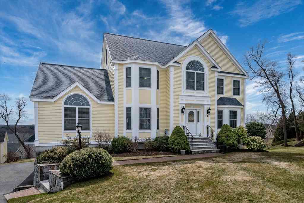 Homes For Rent - 9 Kettle Way<br/> Dracut, MA 01826
