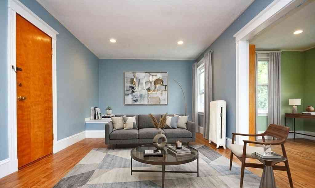 Apartment For Rent - 4 Belmont #2<br/> Newton, MA 02458