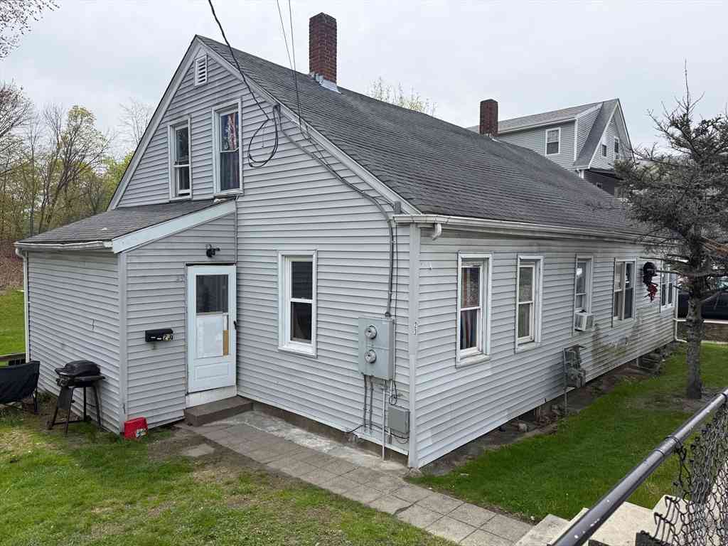 Homes For Rent - 23 Plain St<br/> Taunton, MA 02780