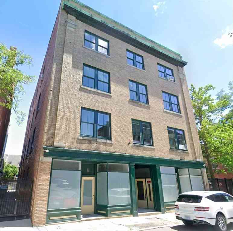 Condo For Rent - 92 Gorham St #201<br/> Lowell, MA 01852
