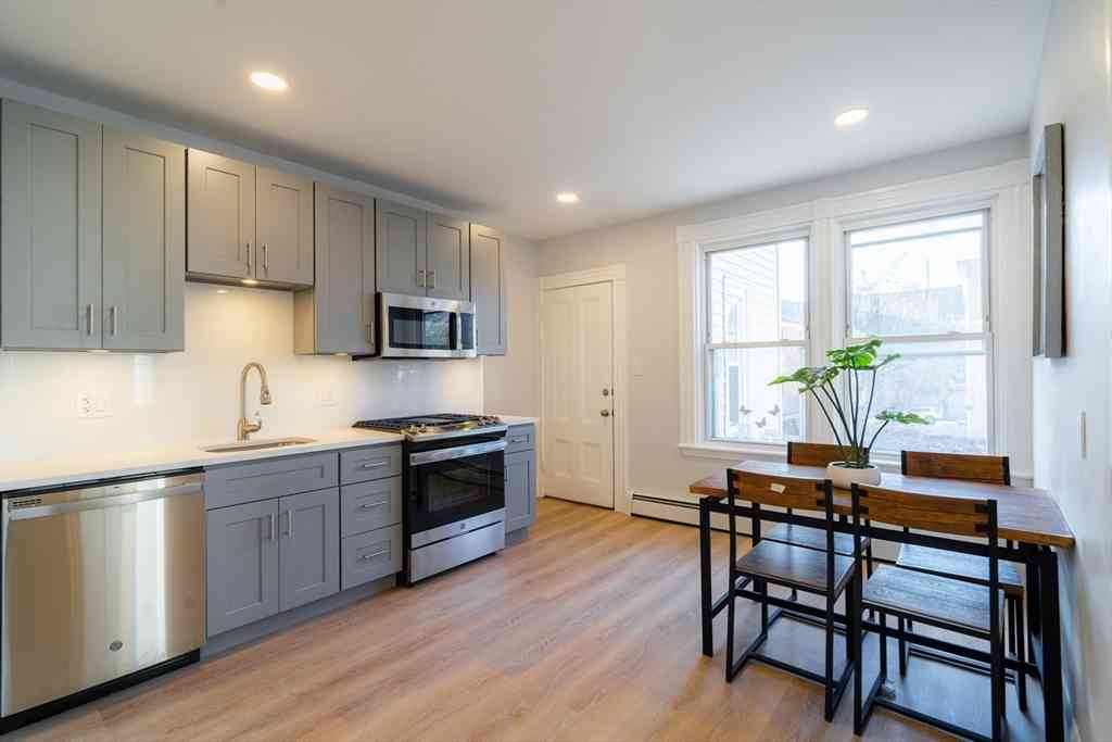 Condo For Rent - 324 Hurley St #2<br/> Cambridge, MA 02141