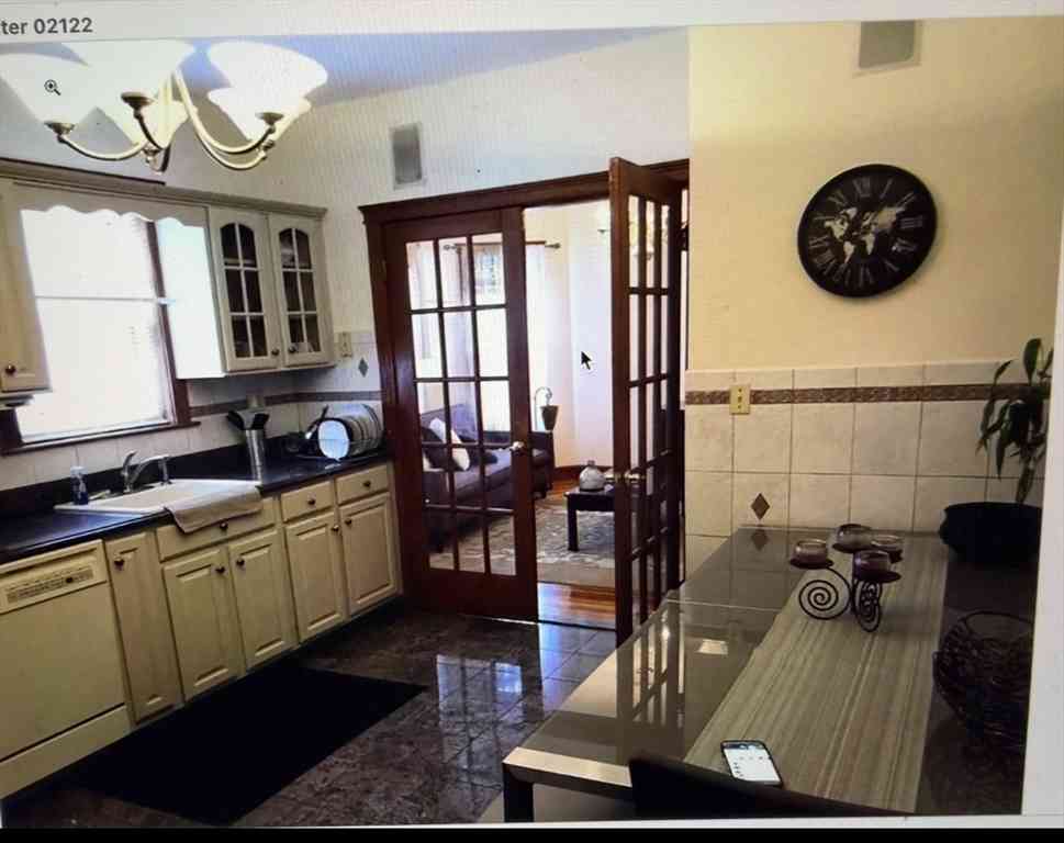Apartment For Rent - 7 Bentham #2<br/> Boston, MA 02122
