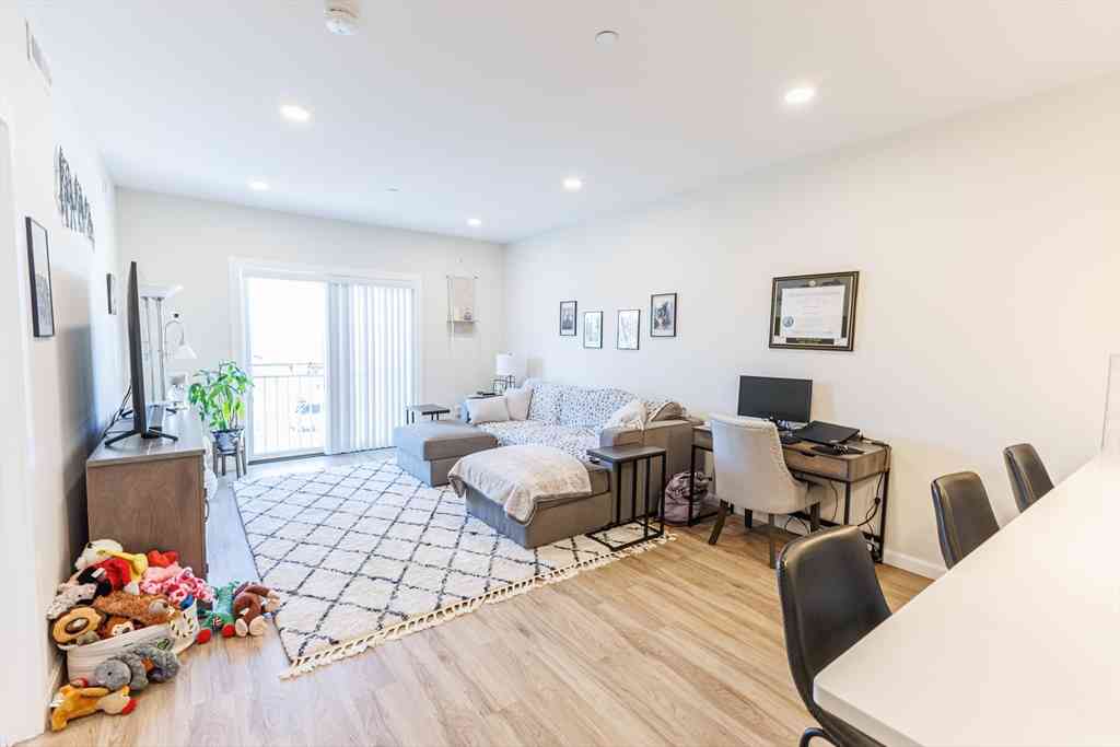 Apartment For Rent - 458 Washington St #304<br/> Boston, MA 02135