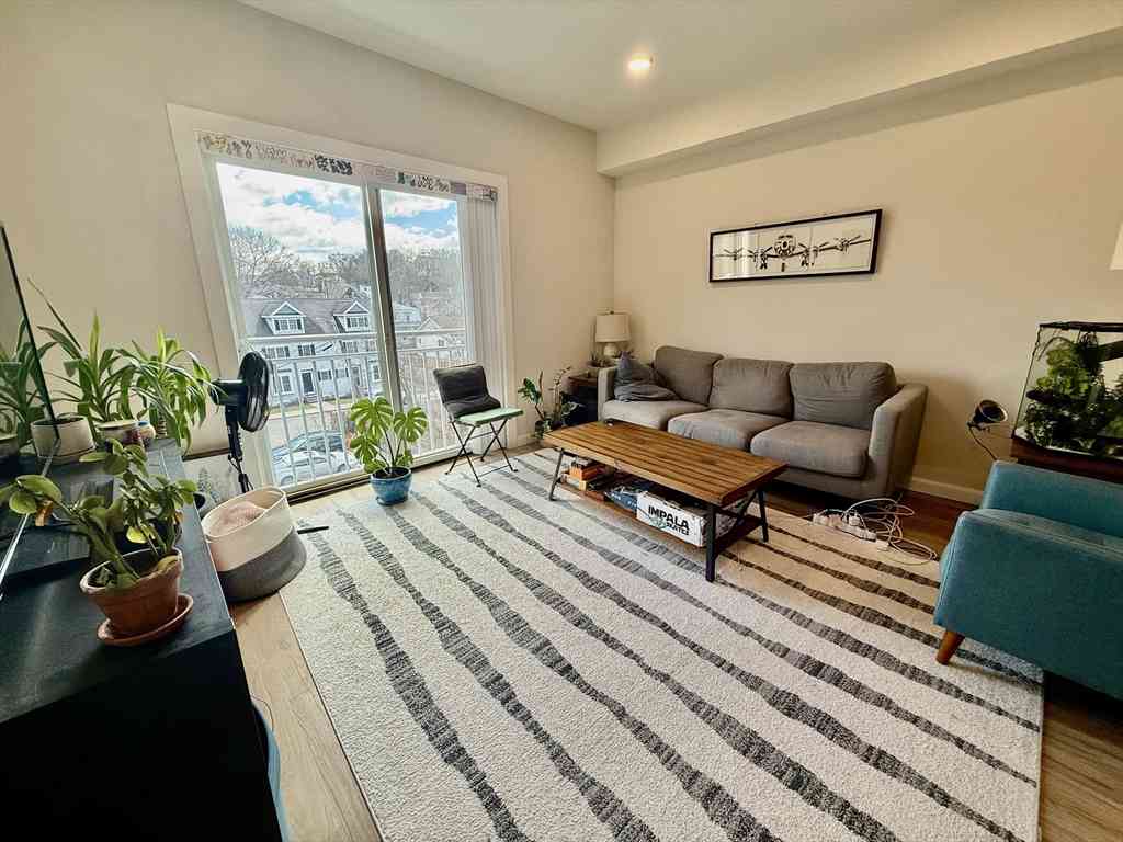 Apartment For Rent - 458 Washington St #308<br/> Boston, MA 02135