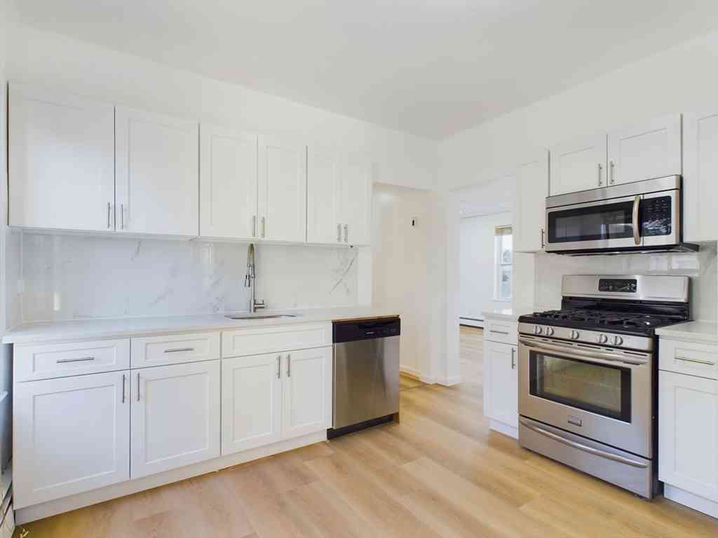 Condo For Rent - 428 Main St #3<br/> Medford, MA 02155