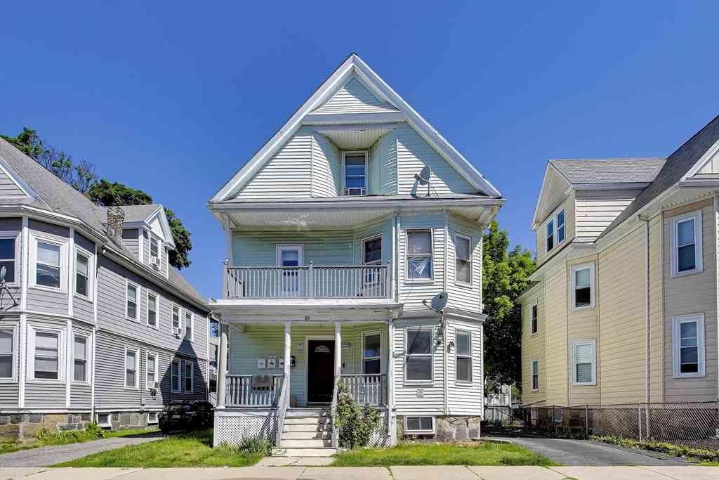Condo For Rent - 94 Lonsdale St #1<br/> Boston, MA 02124