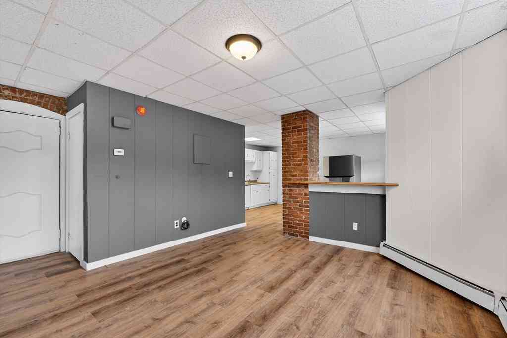 Condo For Rent - 42 Almont St #3R<br/> Medford, MA 02155