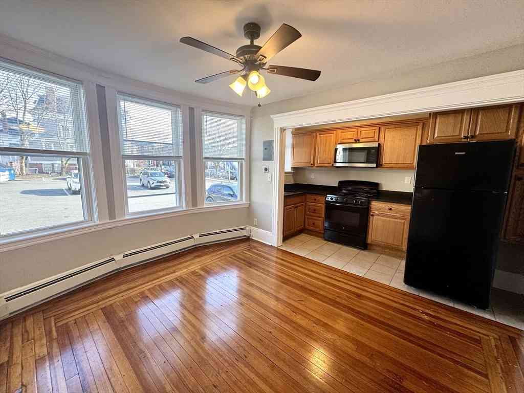 Apartment For Rent - 124 Green Street #206<br/> Lynn, MA 01902