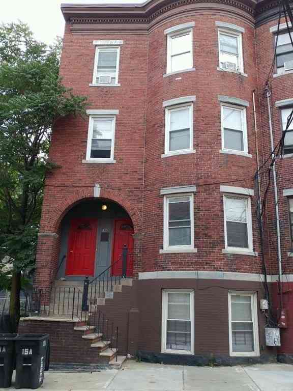 Apartment For Rent - 15A Linden St #2<br/> Boston, MA 02134