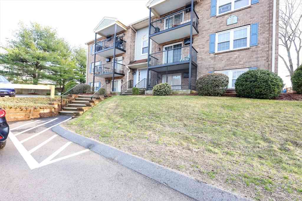 Condo For Rent - 610 S Franklin St #B202<br/> Holbrook, MA 02343