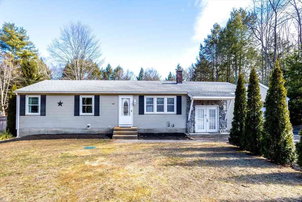 Homes For Sale - 142 Mattawa Cir<br/> Franklin County, Orange, MA 01364