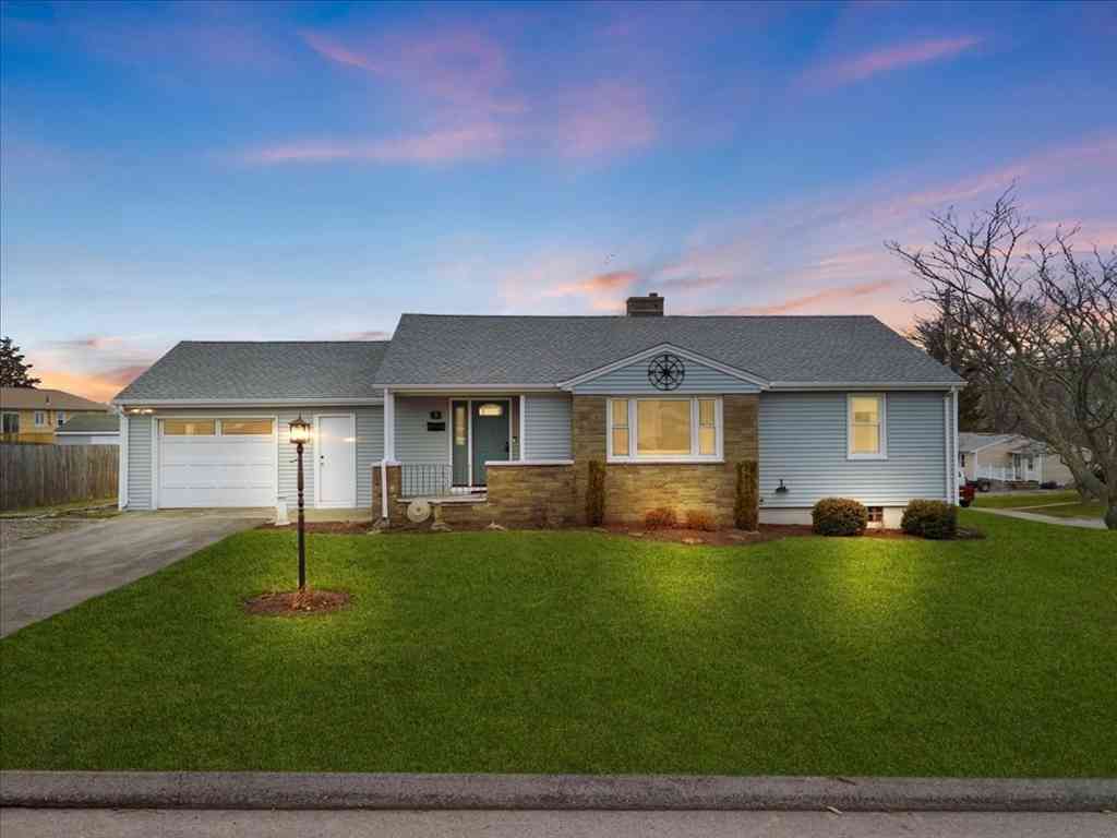 Homes For Sale - 3 O Connell Rd<br/> Tiverton, RI 02878