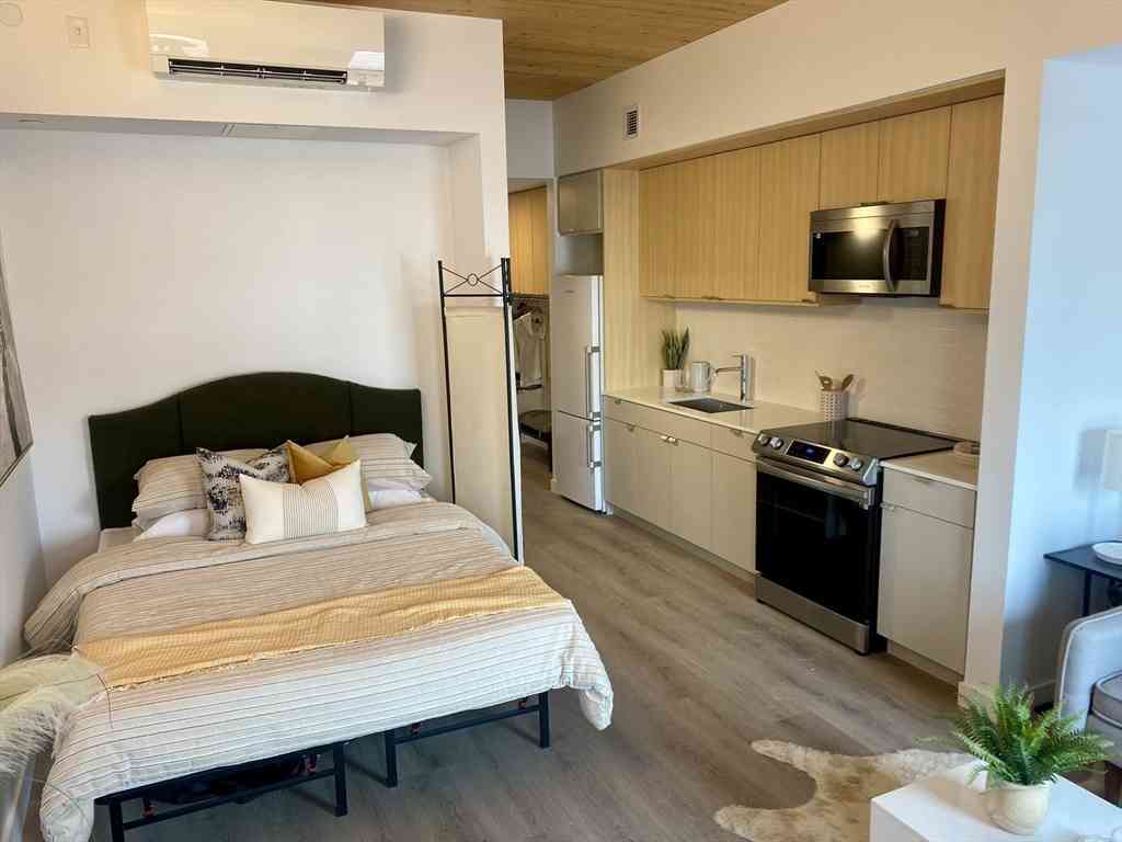 Apartment For Rent - 154 Broadway #303<br/> Somerville, MA 02145