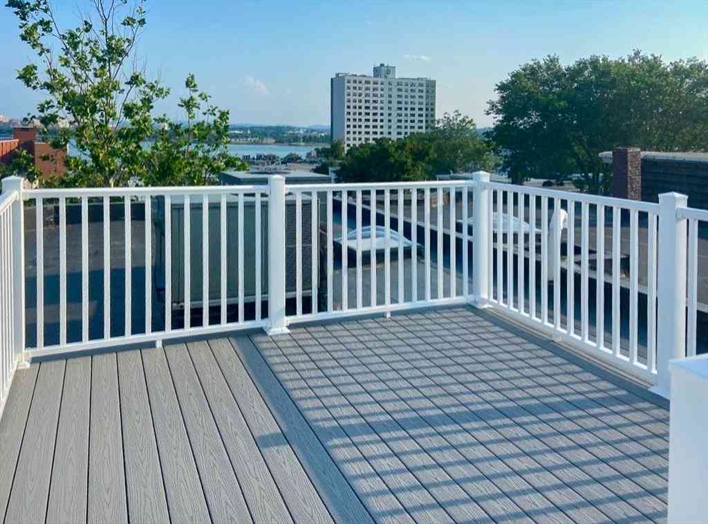 Condo For Sale - 458 East 6th St #3<br/> Boston, MA 02127