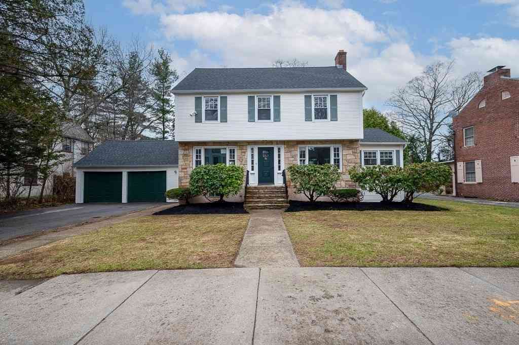 Homes For Sale - 89 William<br/> Worcester, MA 01609