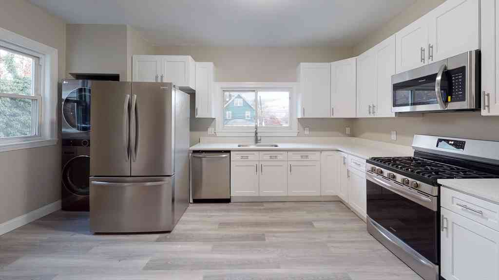 Apartment For Rent - 1011 Washington #2<br/> Newton, MA 02460