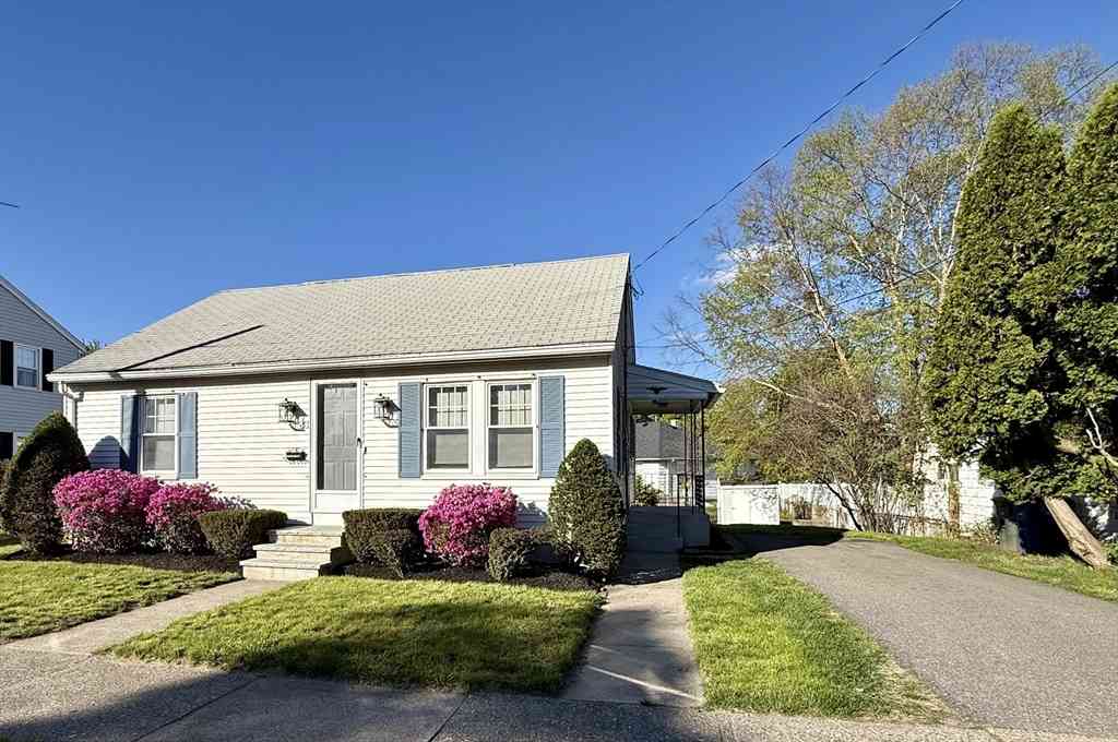 Homes For Rent - 51 Morton St #1<br/> Leominster, MA 01453