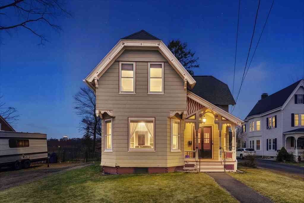 Homes For Sale - 205 Church St<br/> Middlesex County, Marlborough, MA 01752