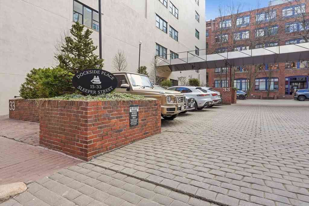 Apartment For Rent - 33 Sleeper #410<br/> Boston, MA 02210