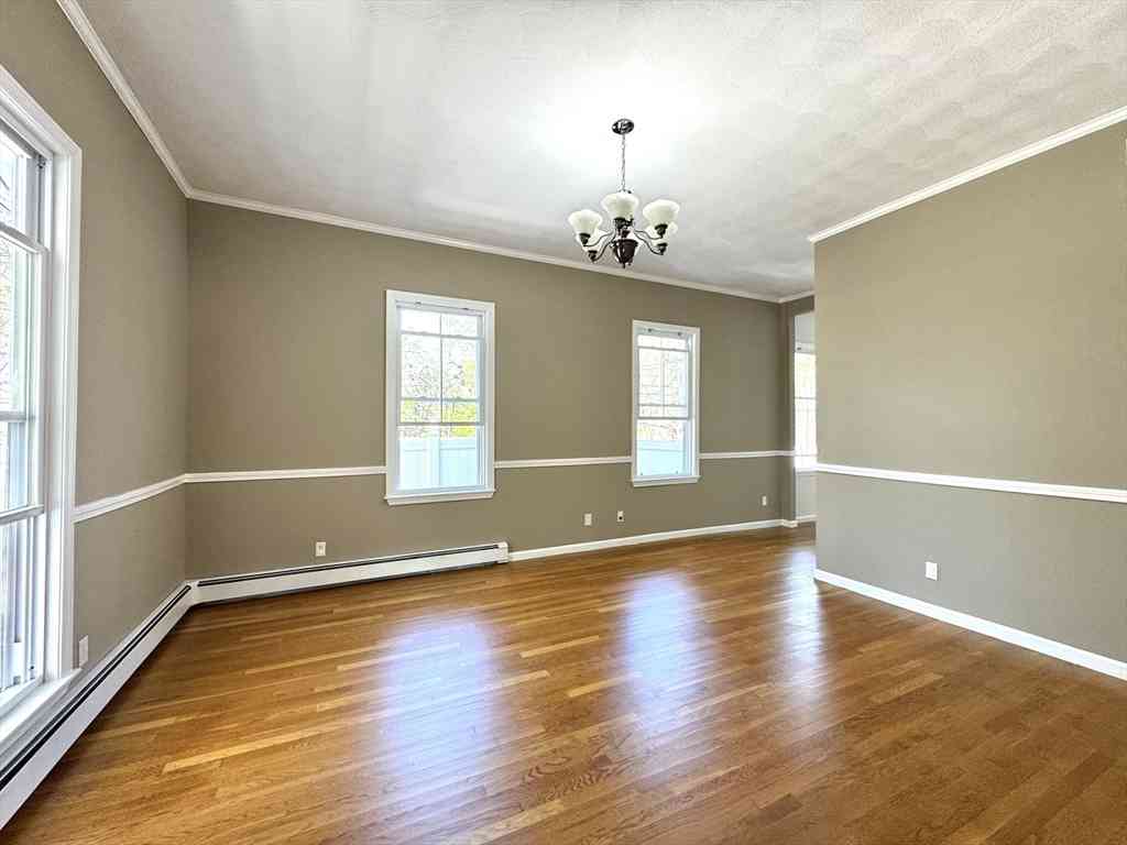 Homes For Rent - 6 Rockland Place #6<br/> Newton, MA 02464