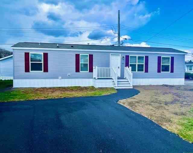 Mobile Home For Sale - 131 Washington St. #50<br/> Foxboro, MA 02035