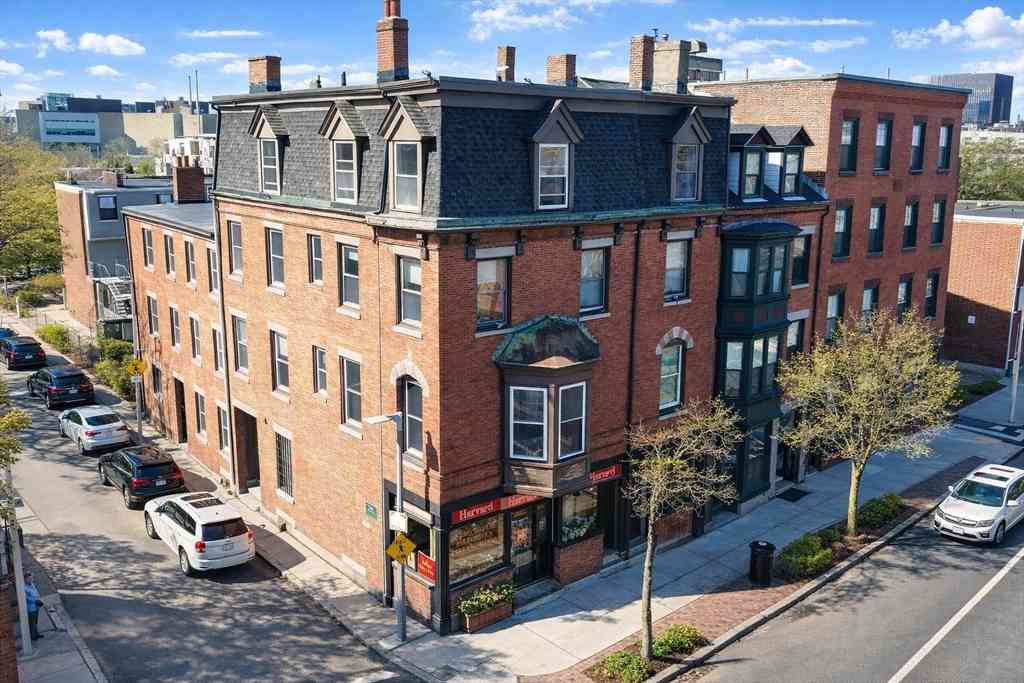 Homes For Rent - 250-252 Main Street<br/> Boston, MA 02129