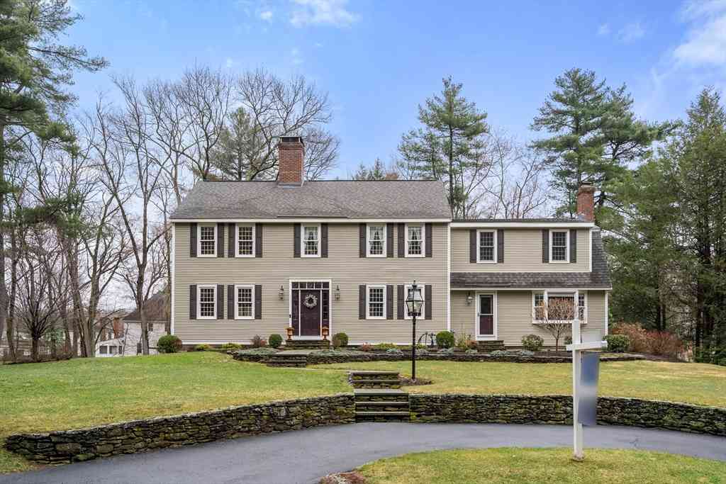 Homes For Sale - 6 Chanticleer Road<br/> Sudbury, MA 01776