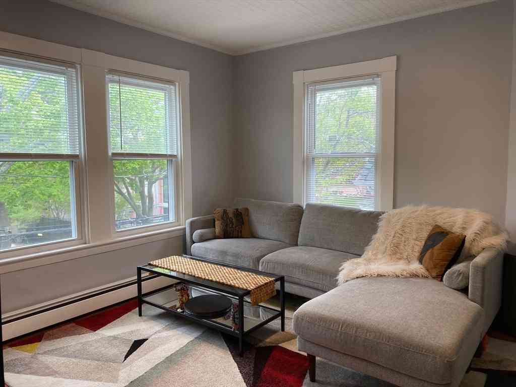 Apartment For Rent - 204 Banks #2<br/> Cambridge, MA 02138