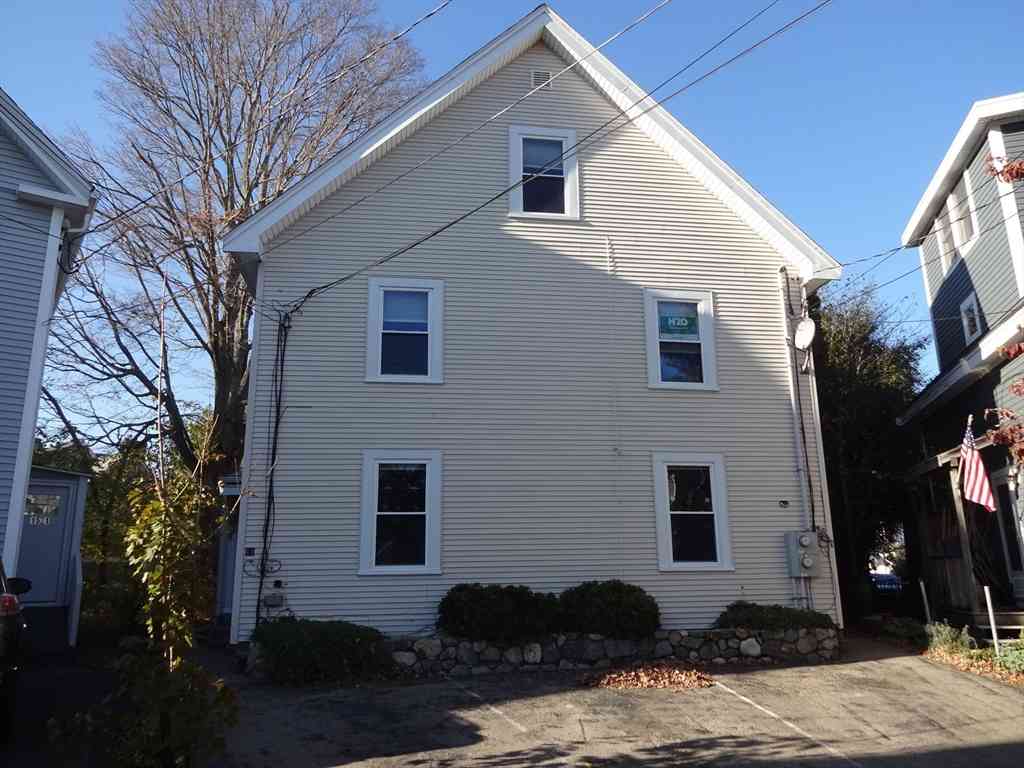 Apartment For Rent - 11 Crescent Square #4<br/> Newton, MA 02458