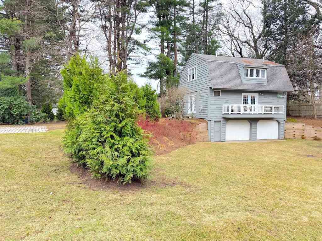Homes For Rent - 2 Wildflower Lane<br/> Wayland, MA 01778