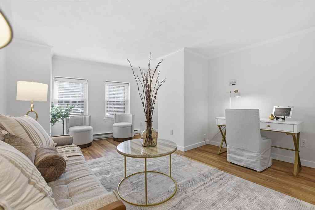 Condo For Sale - 247 Bunker Hill Street #B<br/> Boston, MA 02129
