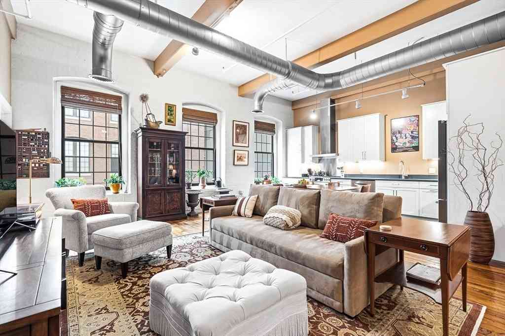 Condo For Sale - 144 Moody Street #21<br/> Middlesex County, Waltham, MA 02453