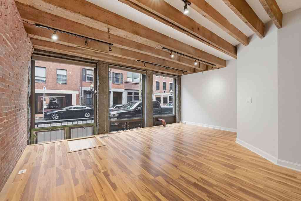 Condo For Sale - 112 Fulton Street #1C<br/> Boston, MA 02109