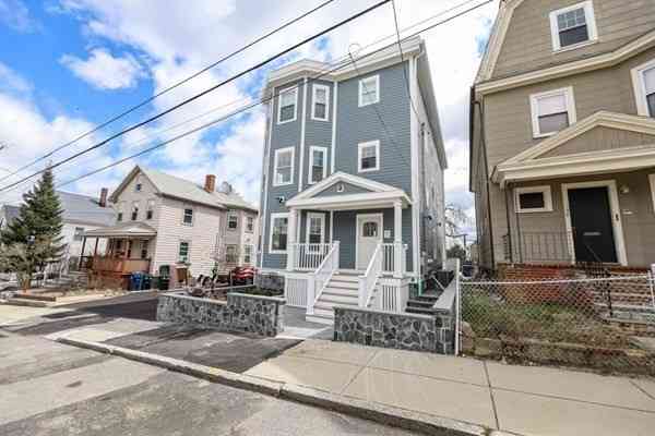 Condo For Sale - 222 Roslindale Ave #1<br/> Boston, MA 02131