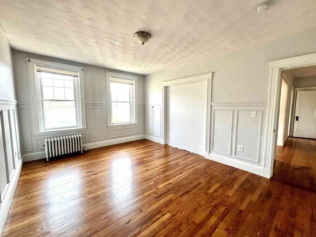 Apartment For Rent - 76 Babcock Street #3<br/> Brookline, MA 02446