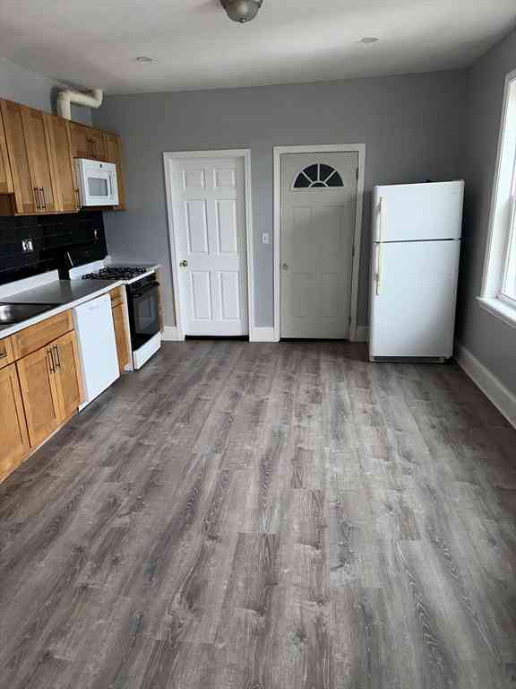 Apartment For Rent - 44 Westville #3<br/> Boston, MA 02121