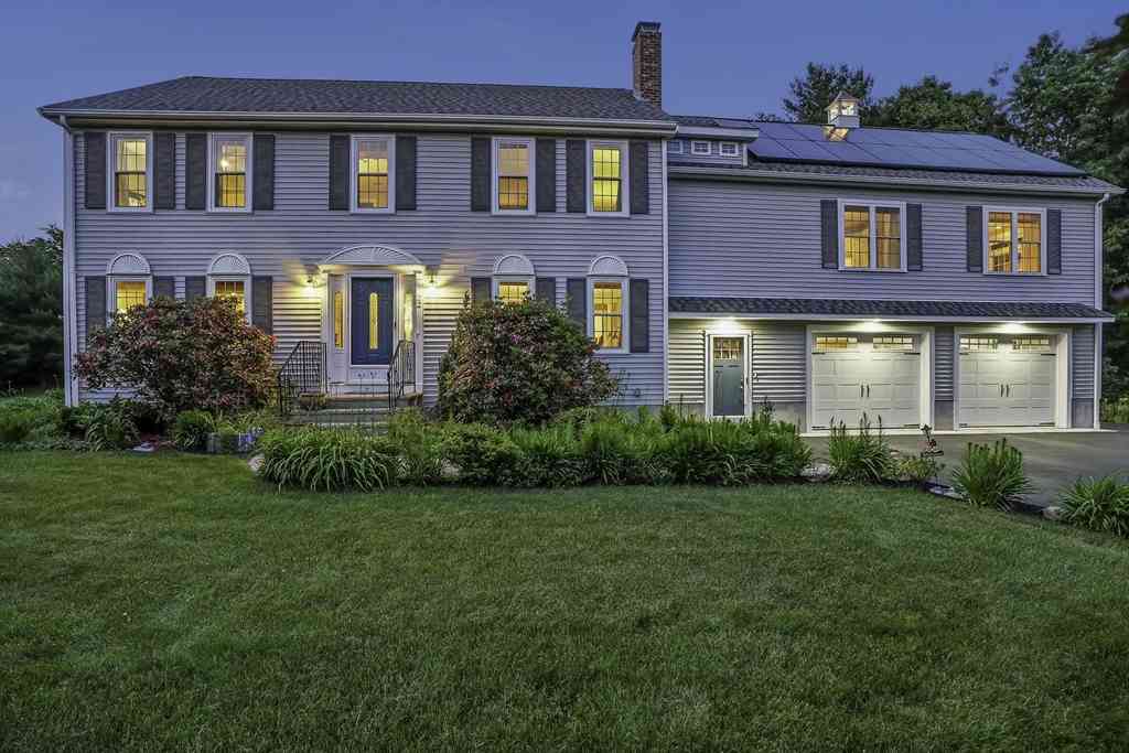 Homes For Sale - 22 Pine Warbler Way<br/> Norfolk County, Bellingham, MA 02019