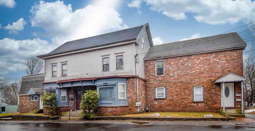 Homes For Rent - 19-21 Chestnut Street<br/> Framingham, MA 01701