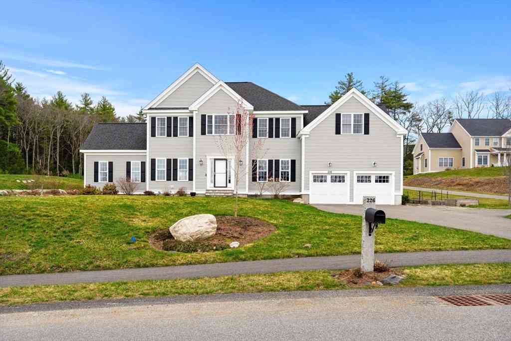 Homes For Sale - 226 Cherry Tree Ln<br/> Middlesex County, Groton, MA 01450
