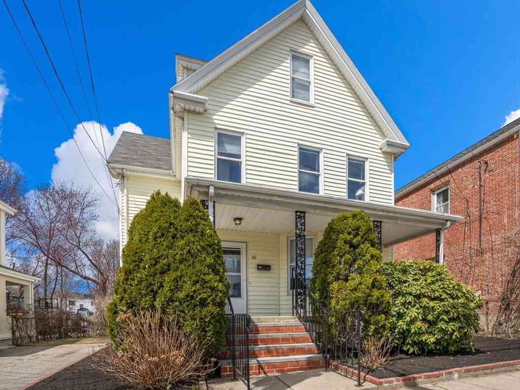 Homes For Sale - 69 Clinton Street<br/> Middlesex County, Newton, MA 02458